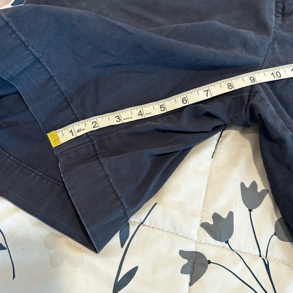 Tommy Hilfiger Bermuda/ Chino Shorts Men's 38 Navy Blue. Slash Pocket. - Picture 4 of 13